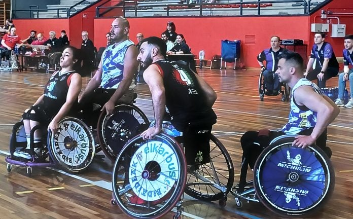 Imagen del encuentro de esta jornada entre Bilbao y Fundación Aliados