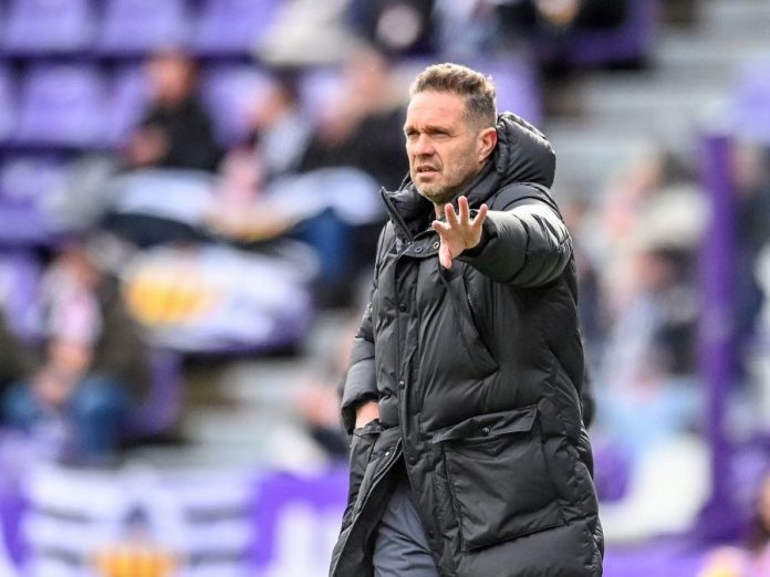 Luis García Tevenet en la zona técnica de Zorrilla