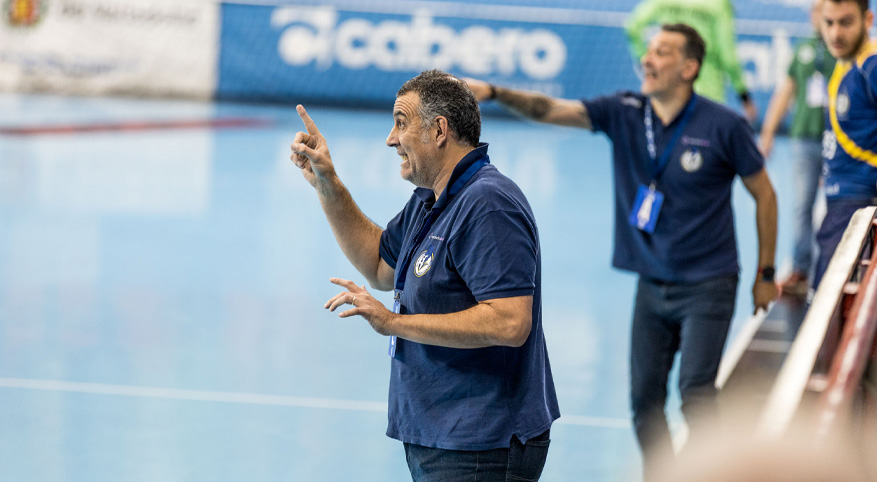 Pisonero en el partido ante Ademar en Huerta