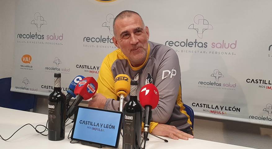 Pisonero en sala de prensa1