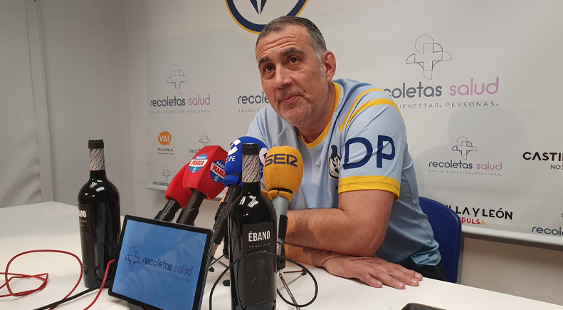 David Pisonero en rueda de prensa en Huerta del Rey