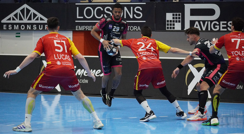 Partido entre Recoletas y Puente Genil