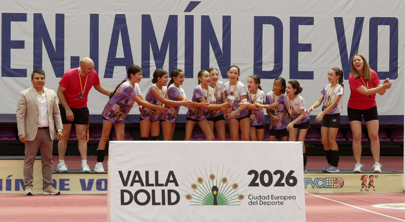 El VCV Ansúrez levanta el bronce del Campeonato de España
