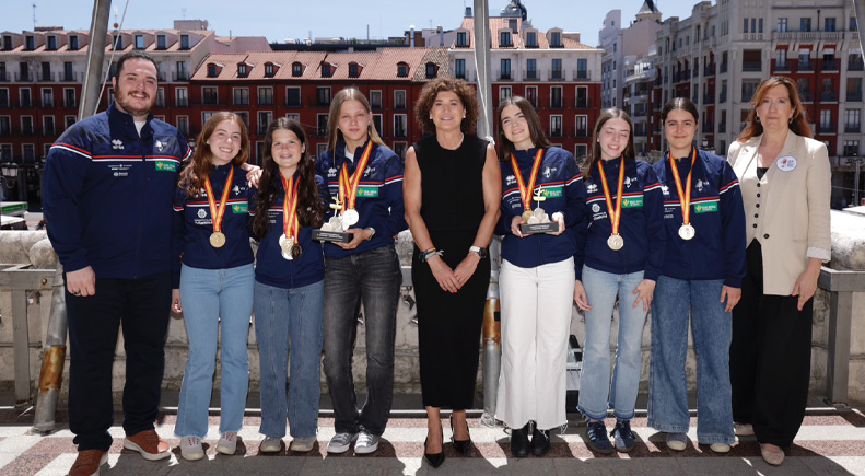 Equipo femenino del VCE