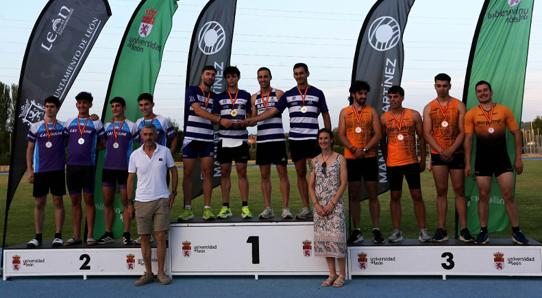 Podio del relevo 4x100 masculino Podio del relevo 4x100 masculino
