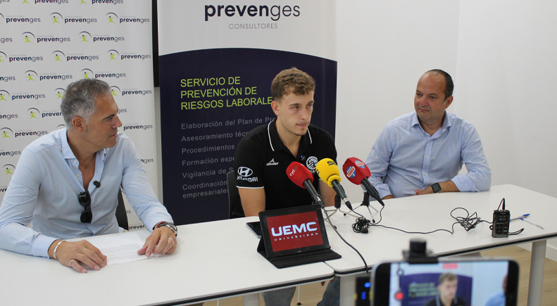 Presentación de Jaime Llamas