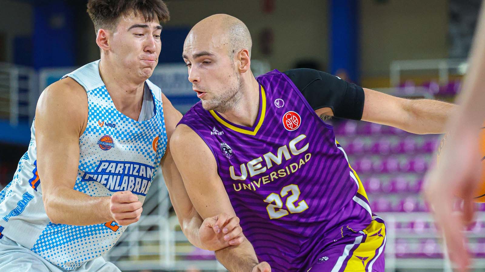 Partido de Copa España entre UEMC Baloncesto Valladolid y Partizan de Fuenlabrada